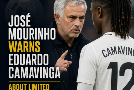José Mourinho speaking seriously to Eduardo Camavinga during a Real Madrid training session.